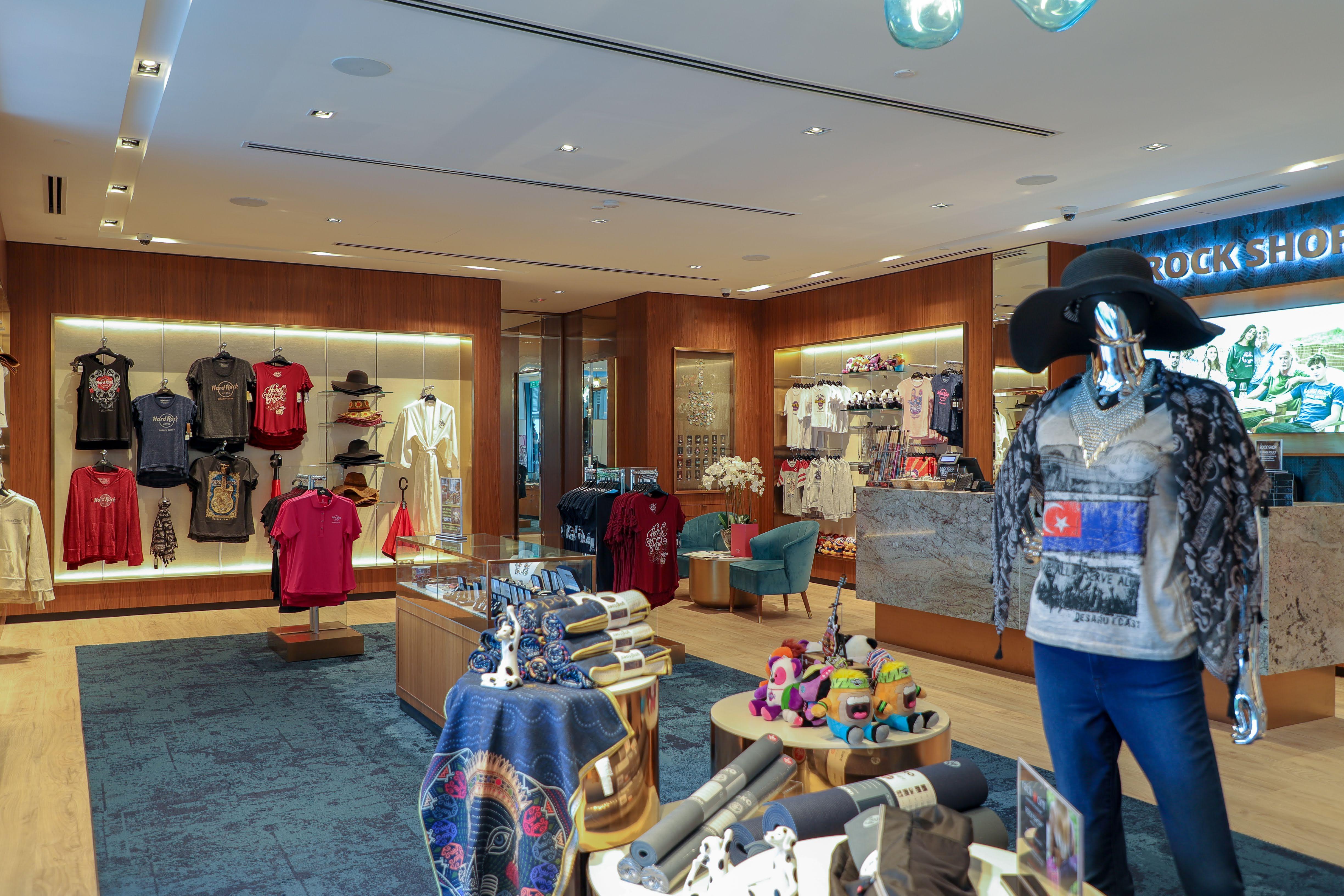 Hard Rock Hotel Desaru Coast Buitenkant foto The interior of the store