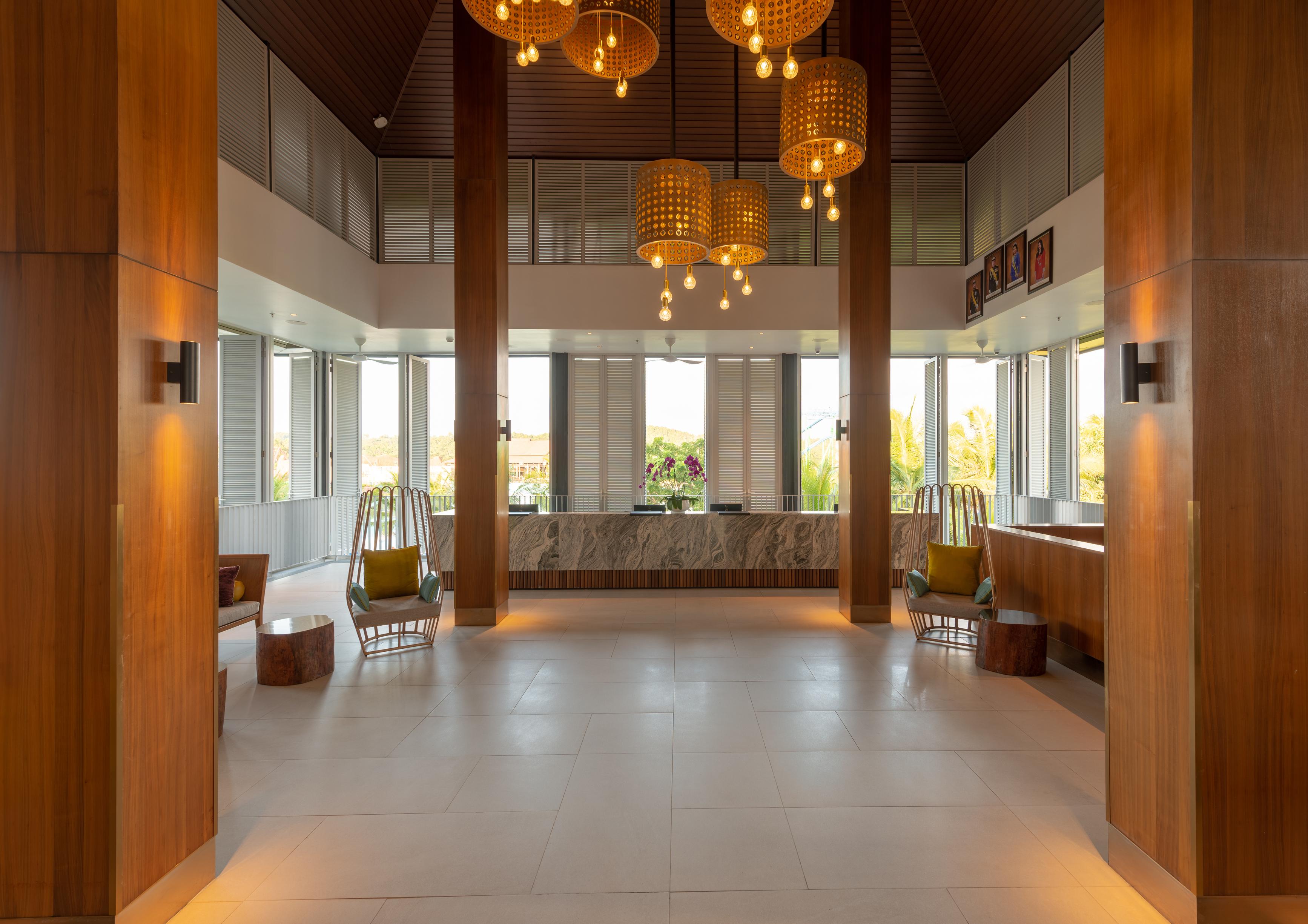 Hard Rock Hotel Desaru Coast Buitenkant foto The lobby of the hotel